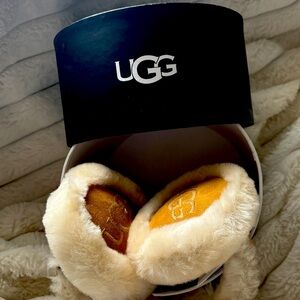Classic UGG sheepskin ear warmers